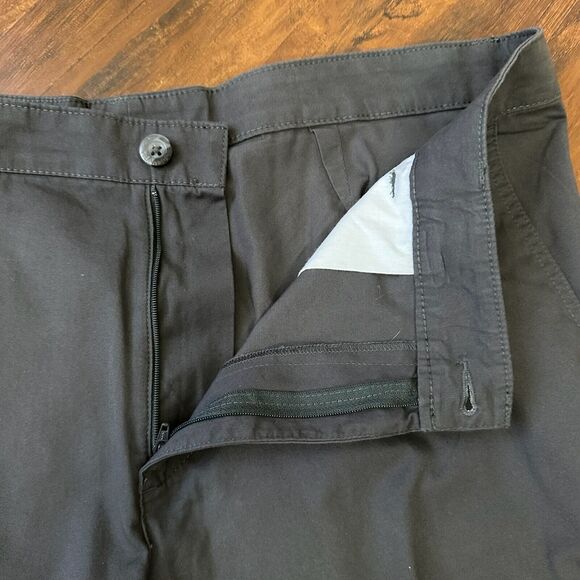 COLUMBIA Red Bluff Cargo Shorts Gray Omni-Shade Cotton Outdoor NWT - Picture 4 of 11